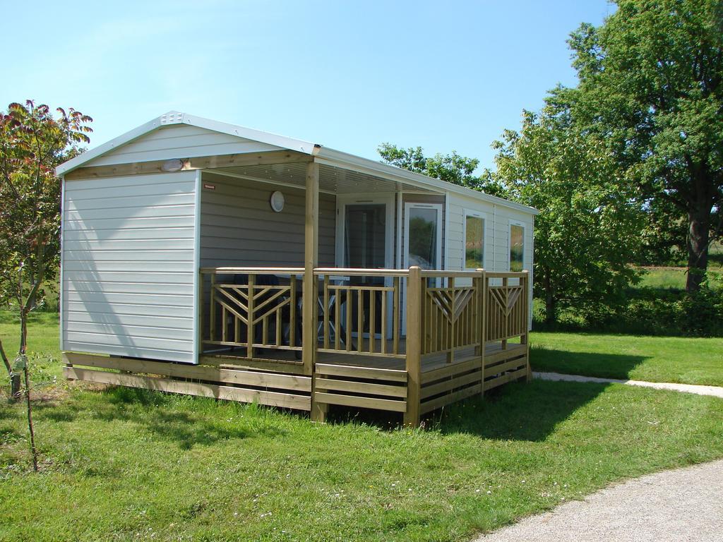 Camping Moulin de Collonge Saint-Boil Chambre photo