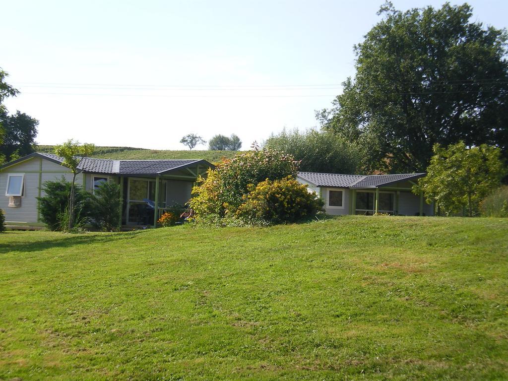 Camping Moulin de Collonge Saint-Boil Chambre photo