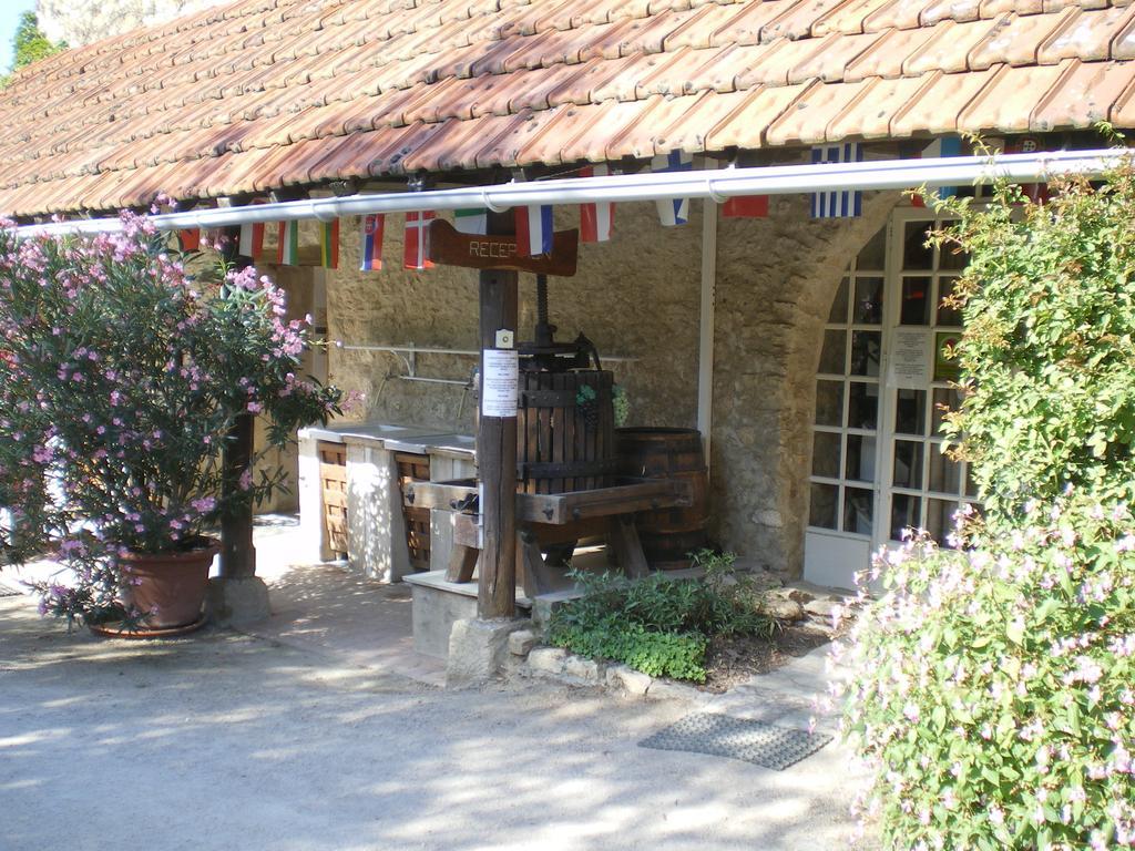 Camping Moulin de Collonge Saint-Boil Extérieur photo